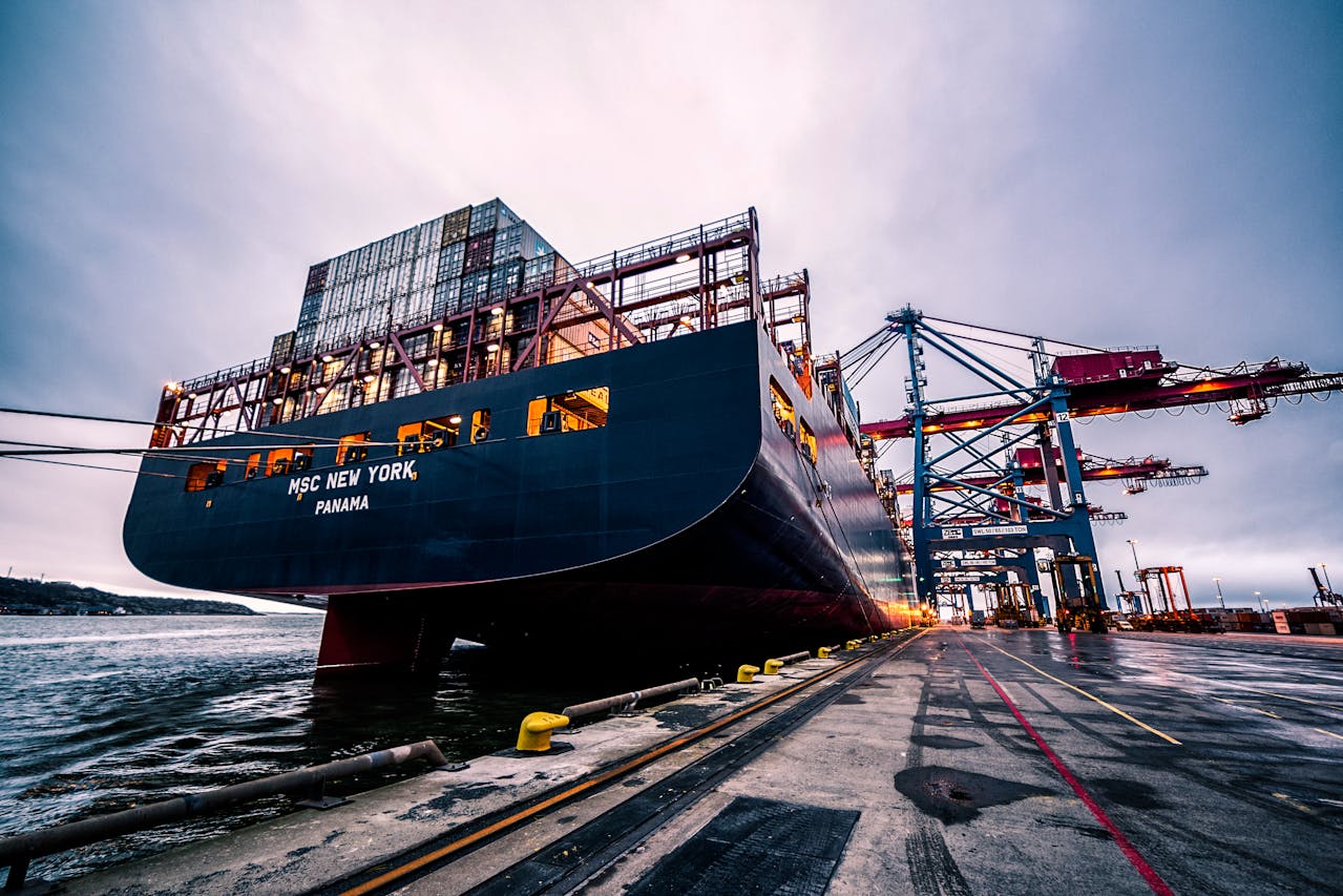 De voordelen van het inschakelen van een scheepsmakelaar